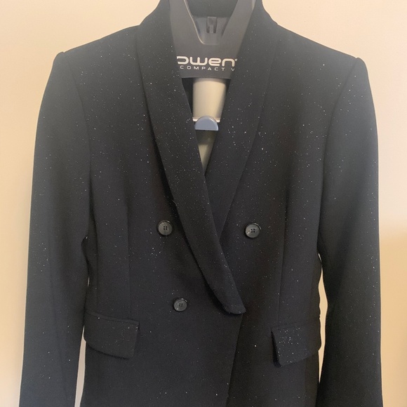 Blazer - Picture 1 of 4